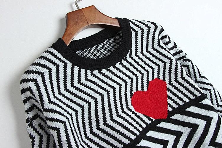 Geometric Heart Pattern Disaster Sweater - ODDSALTBoutique