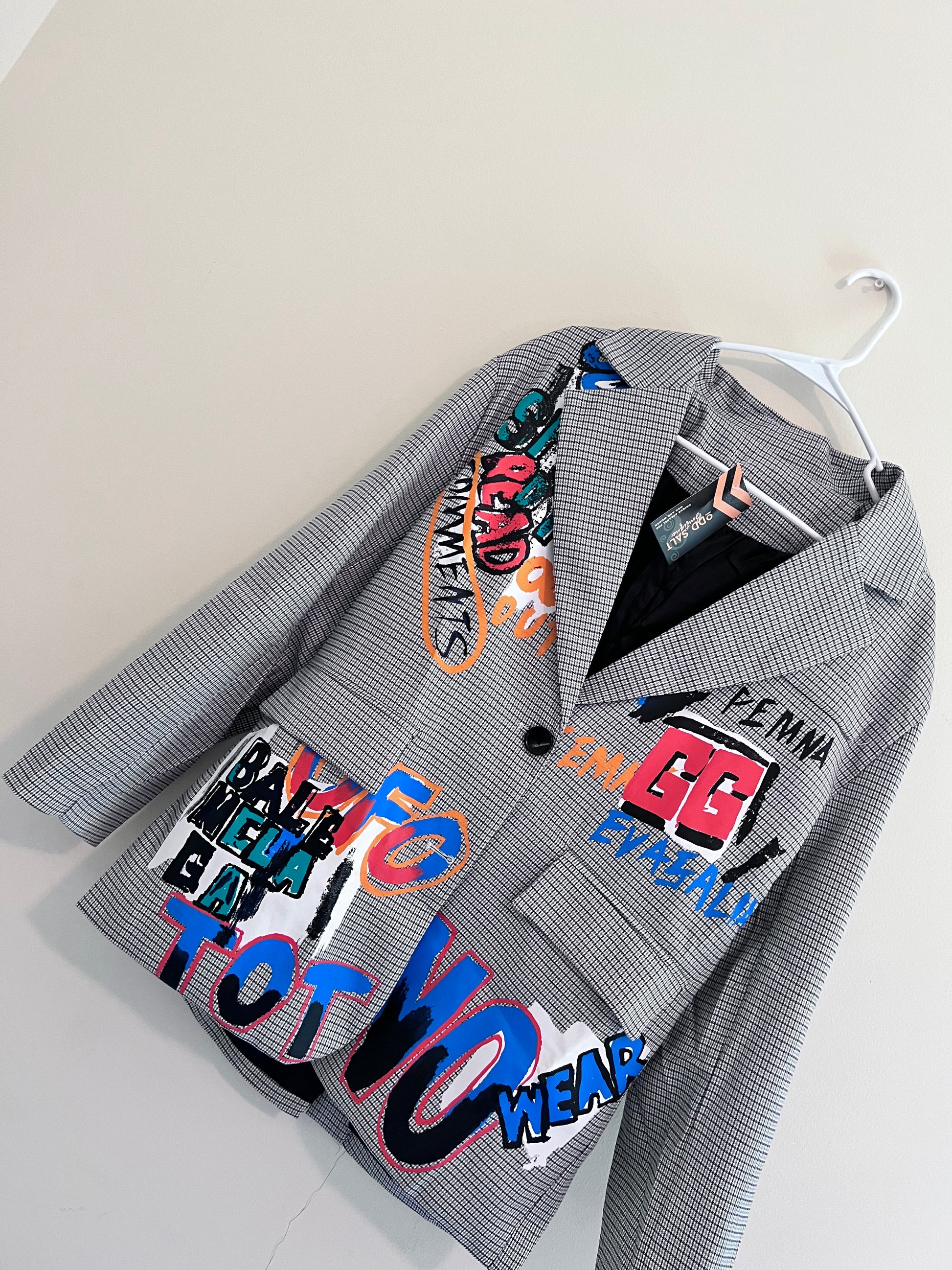 Graffiti Suit Jacket - ODDSALTBoutique